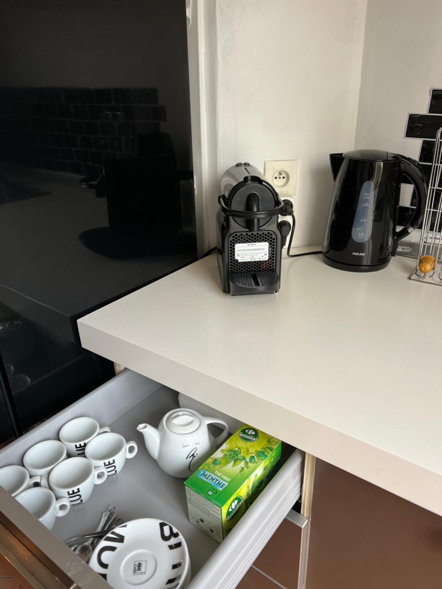Apartment Luxueux Appart Au Coeur De Refait A Neuf 4 Couchages Plage Des Catalans Proche Corniche, Vieux Port,vallon Des Auffes Marseille